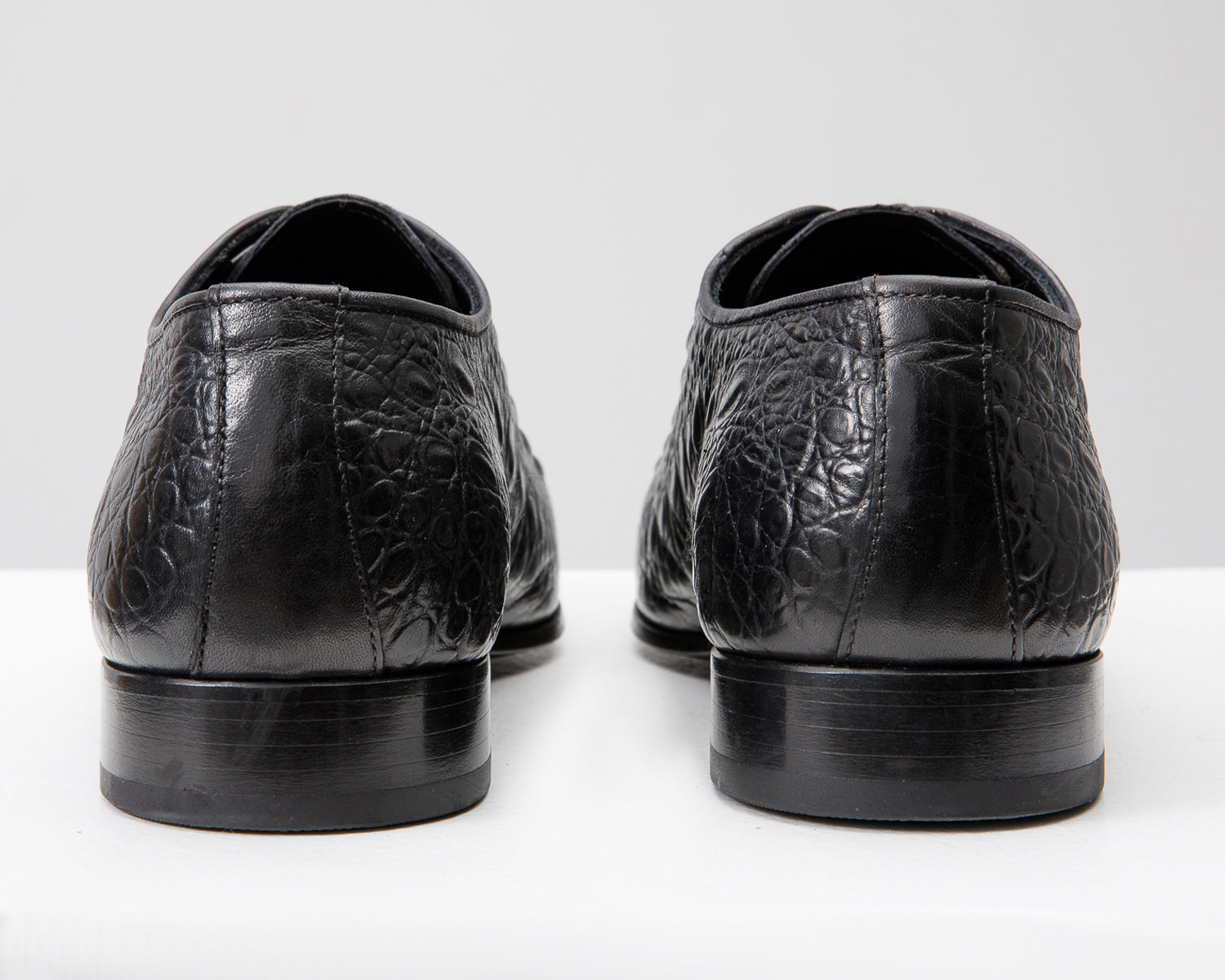 The Randor Black Crocodile Leather Oxford Shoe