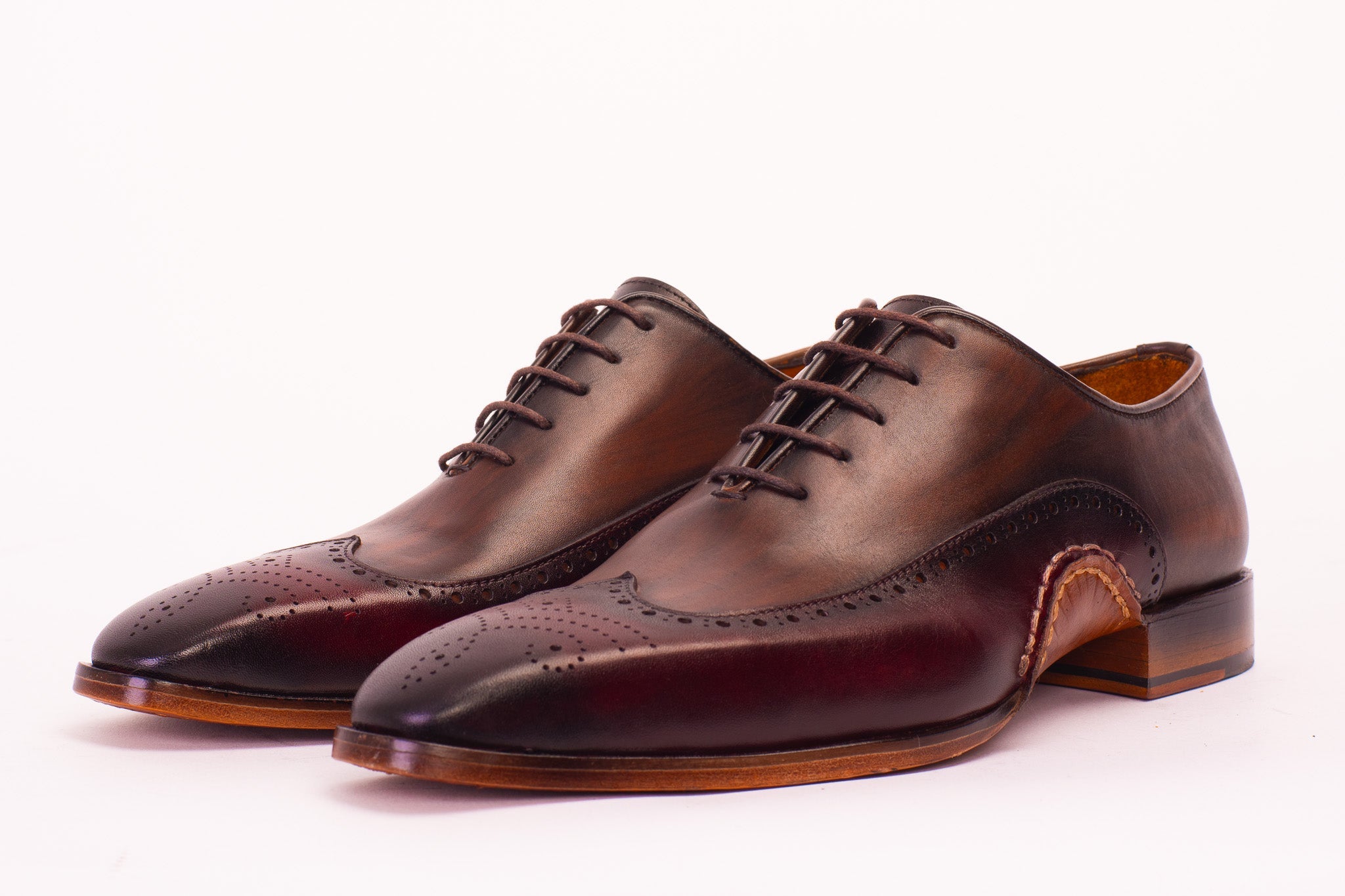The Royal Hand Craft Burgundy Wingtip Oxford Shoe