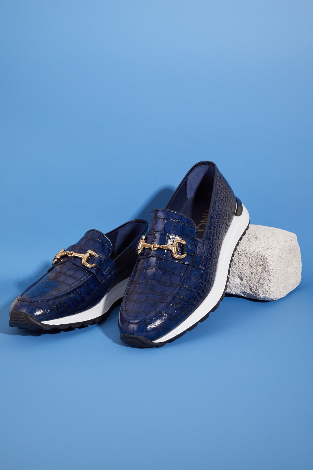 The Padova Navy Blue Leather Sneaker