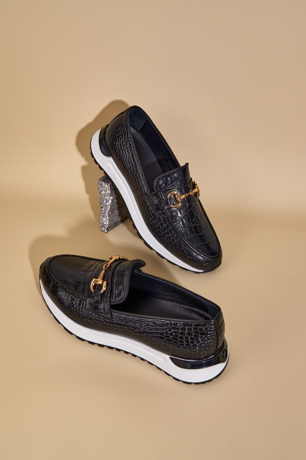 The Padova Black Leather Sneaker