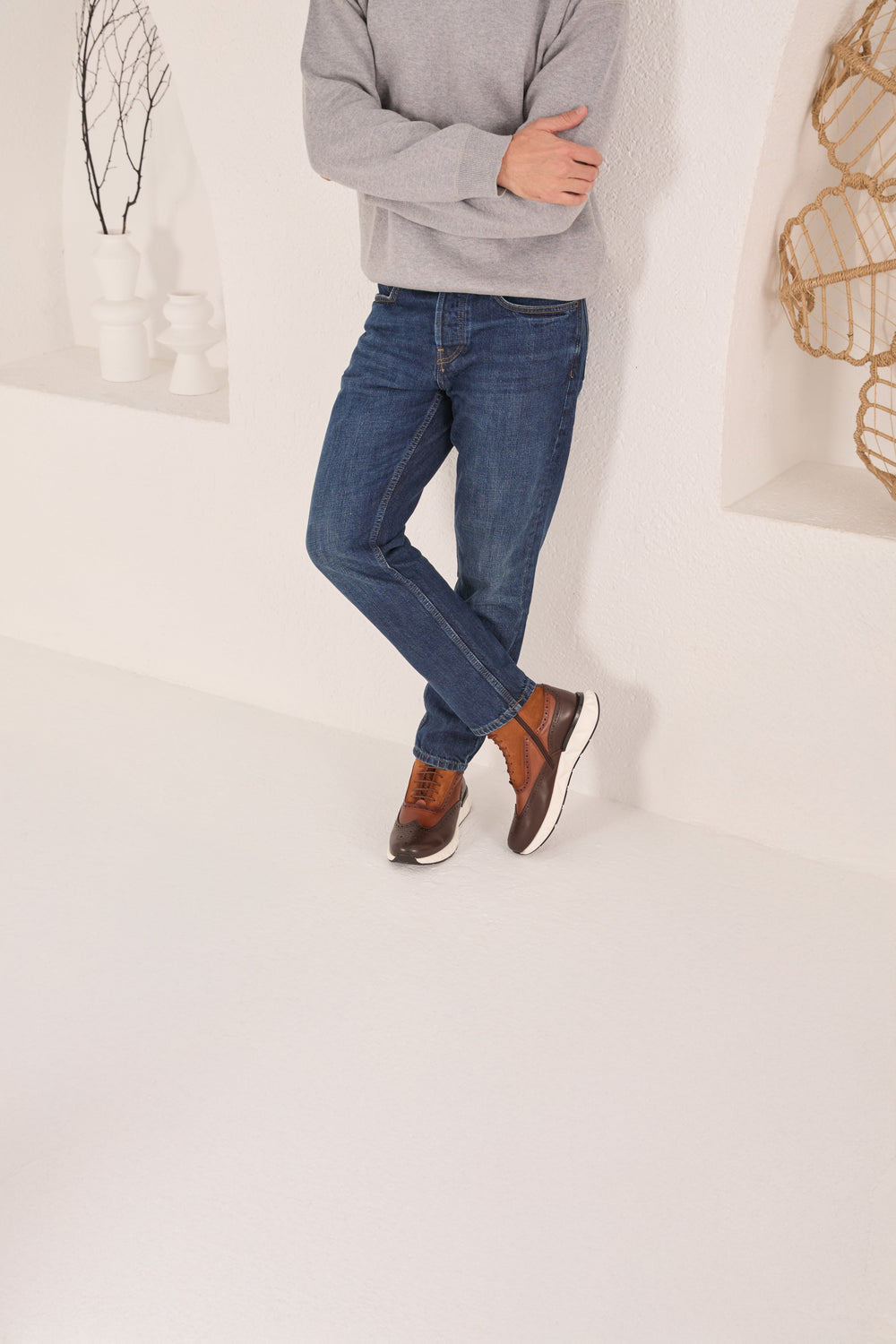 The Regent Brown Leather Wingtip Brogue Casual Boot