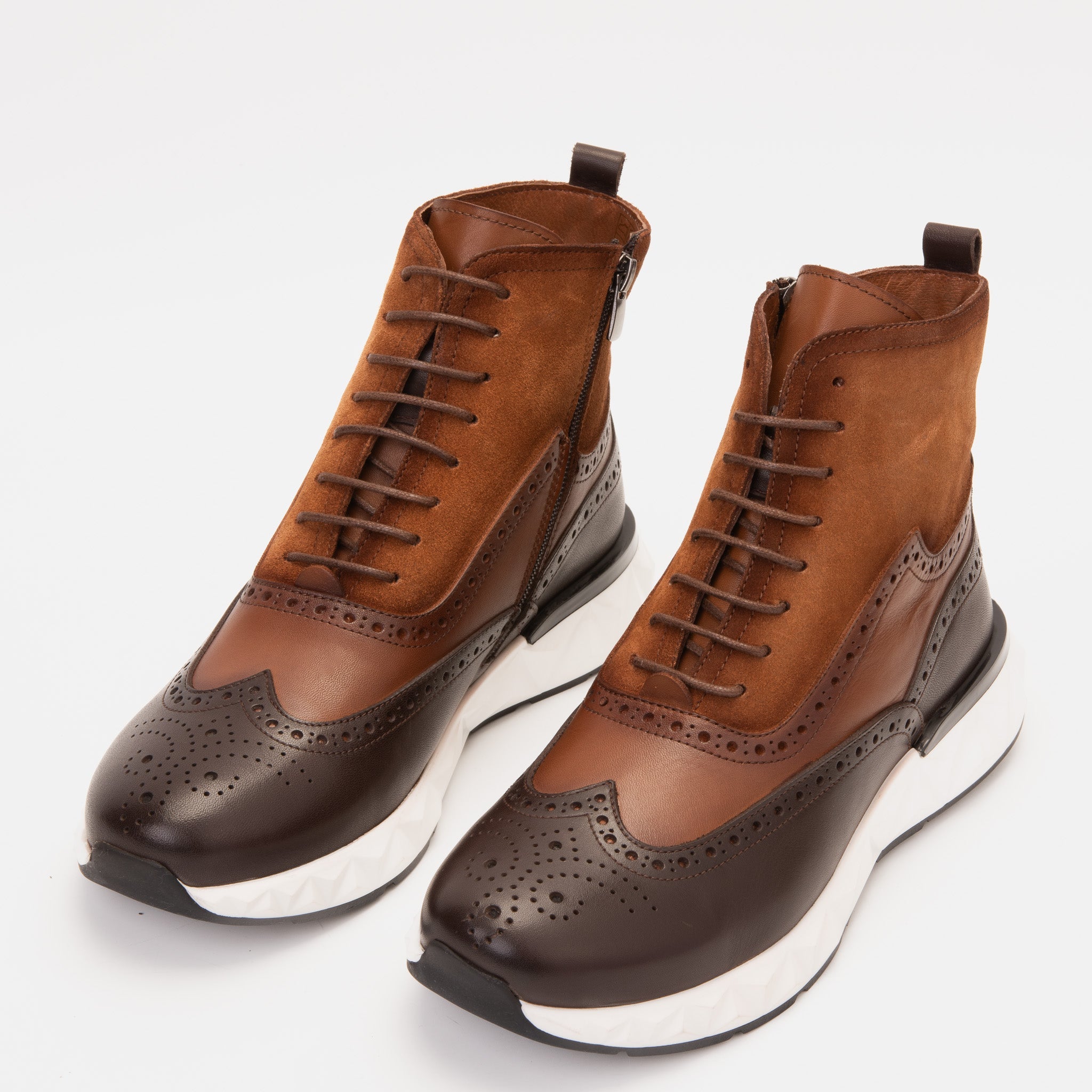 The Regent Brown Leather Wingtip Brogue Casual Boot
