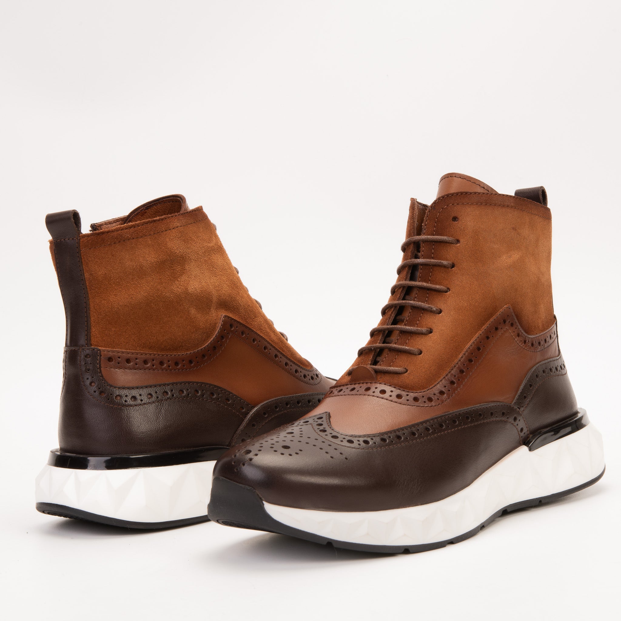 The Regent Brown Leather Wingtip Brogue Casual Boot