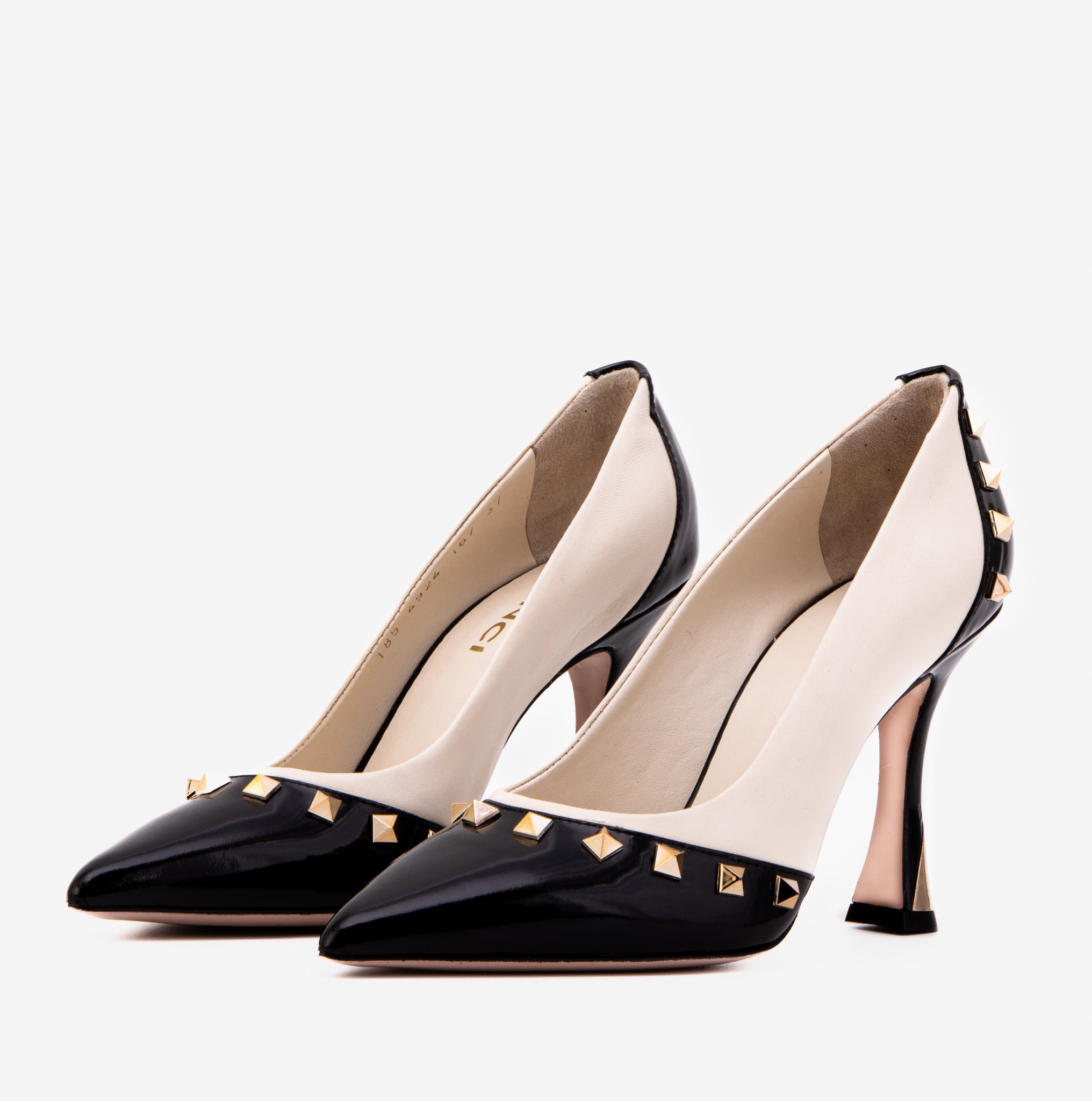 The Bella Vita Studded Beige Black Leather Pump Shoe