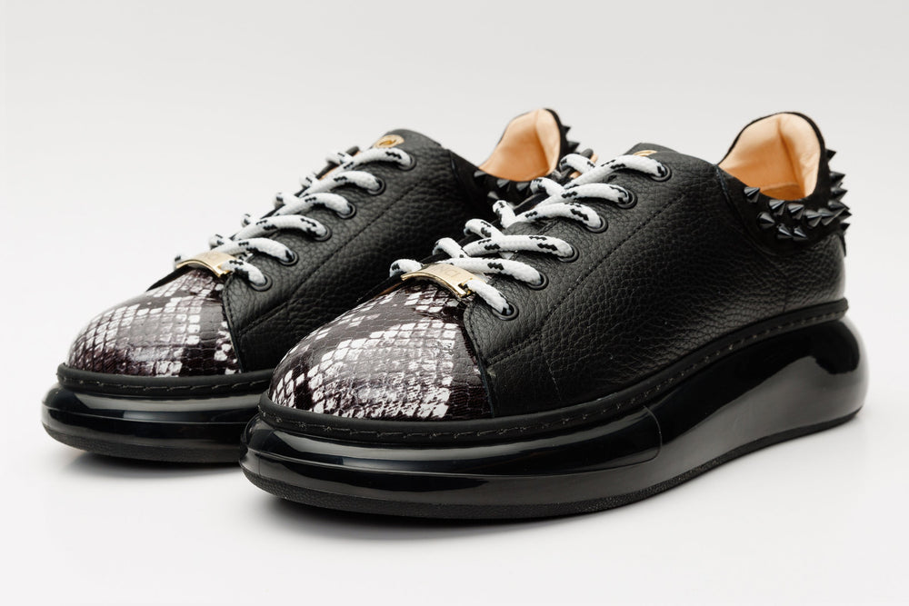 The Venezia Black Leather Sneaker