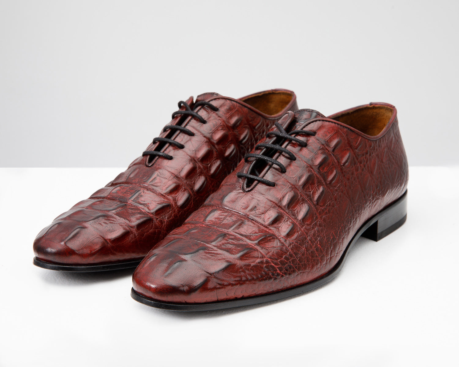 The Randor Burgundy Crocodile Leather Oxford Shoe
