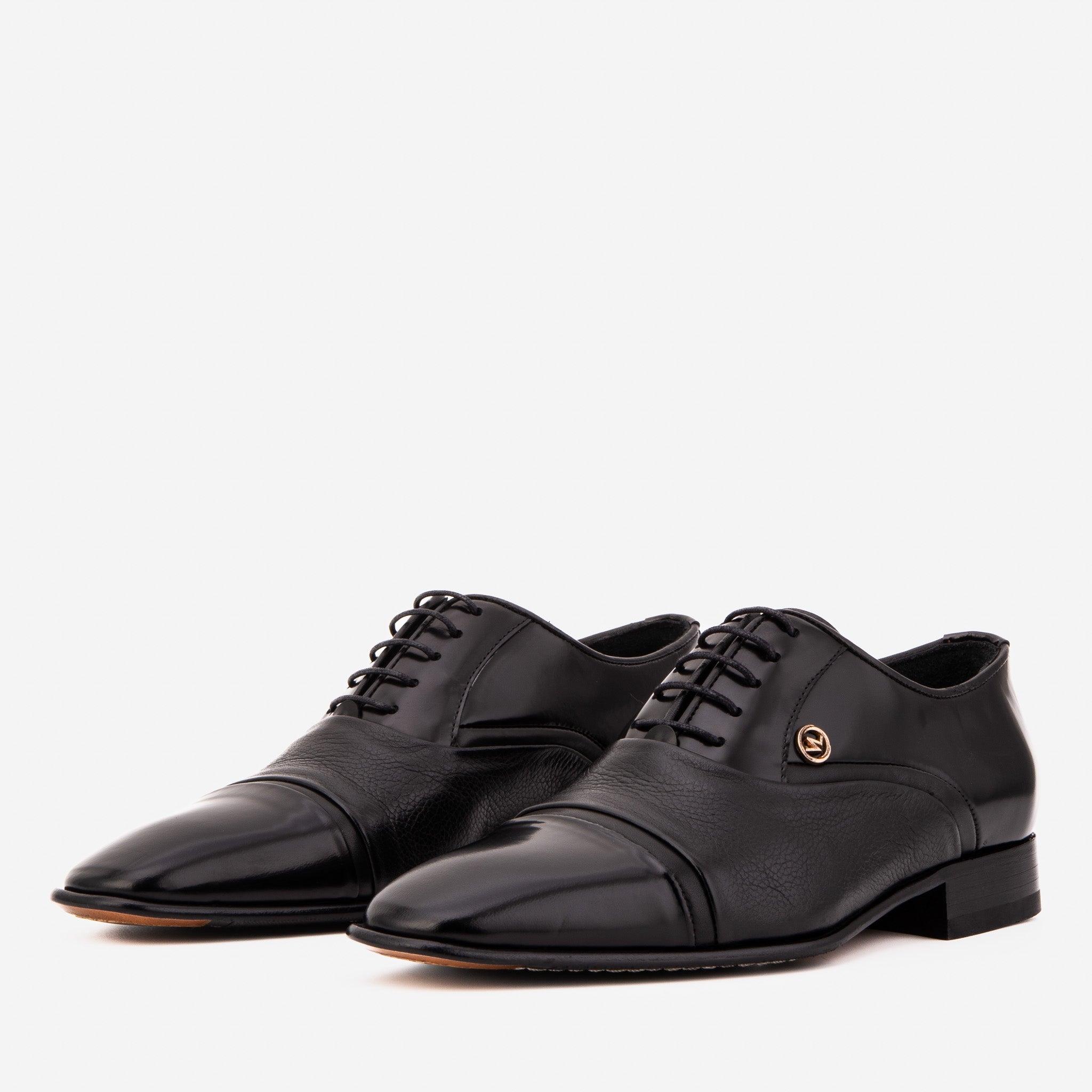 The Rockwell Handmade Black Leather Cap Toe Oxford Shoe