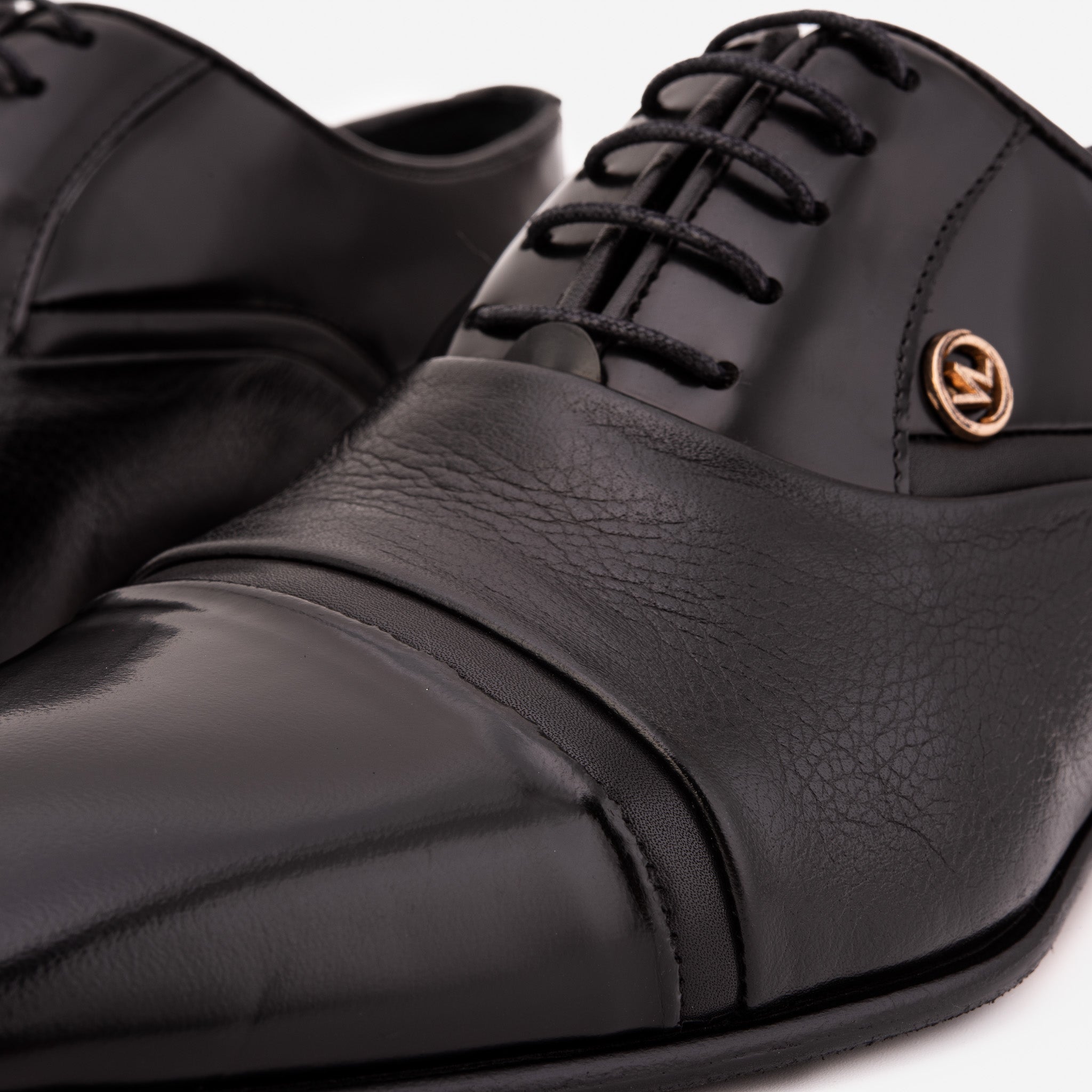 The Rockwell Handmade Black Leather Cap Toe Oxford Shoe