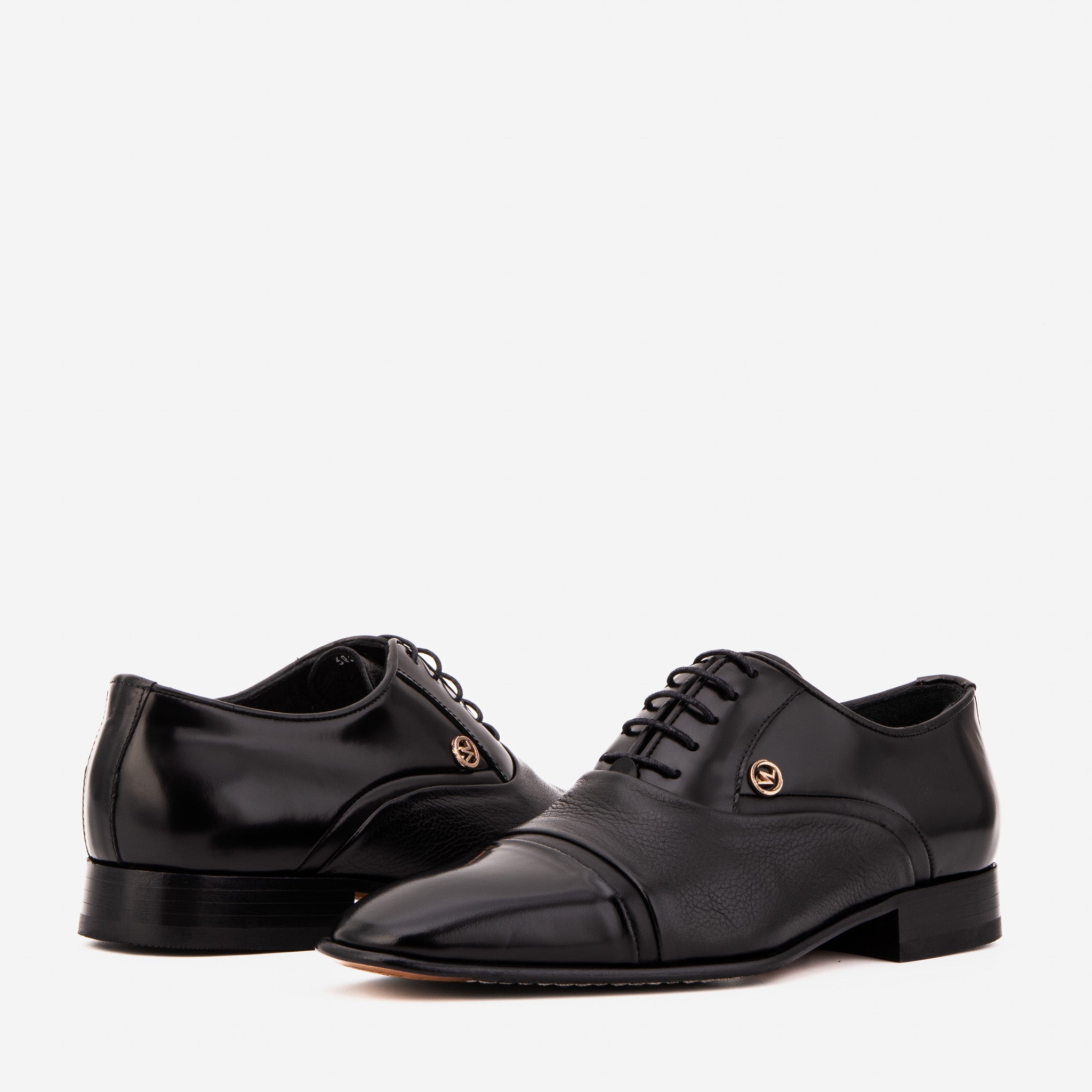 The Rockwell Handmade Black Leather Cap Toe Oxford Shoe