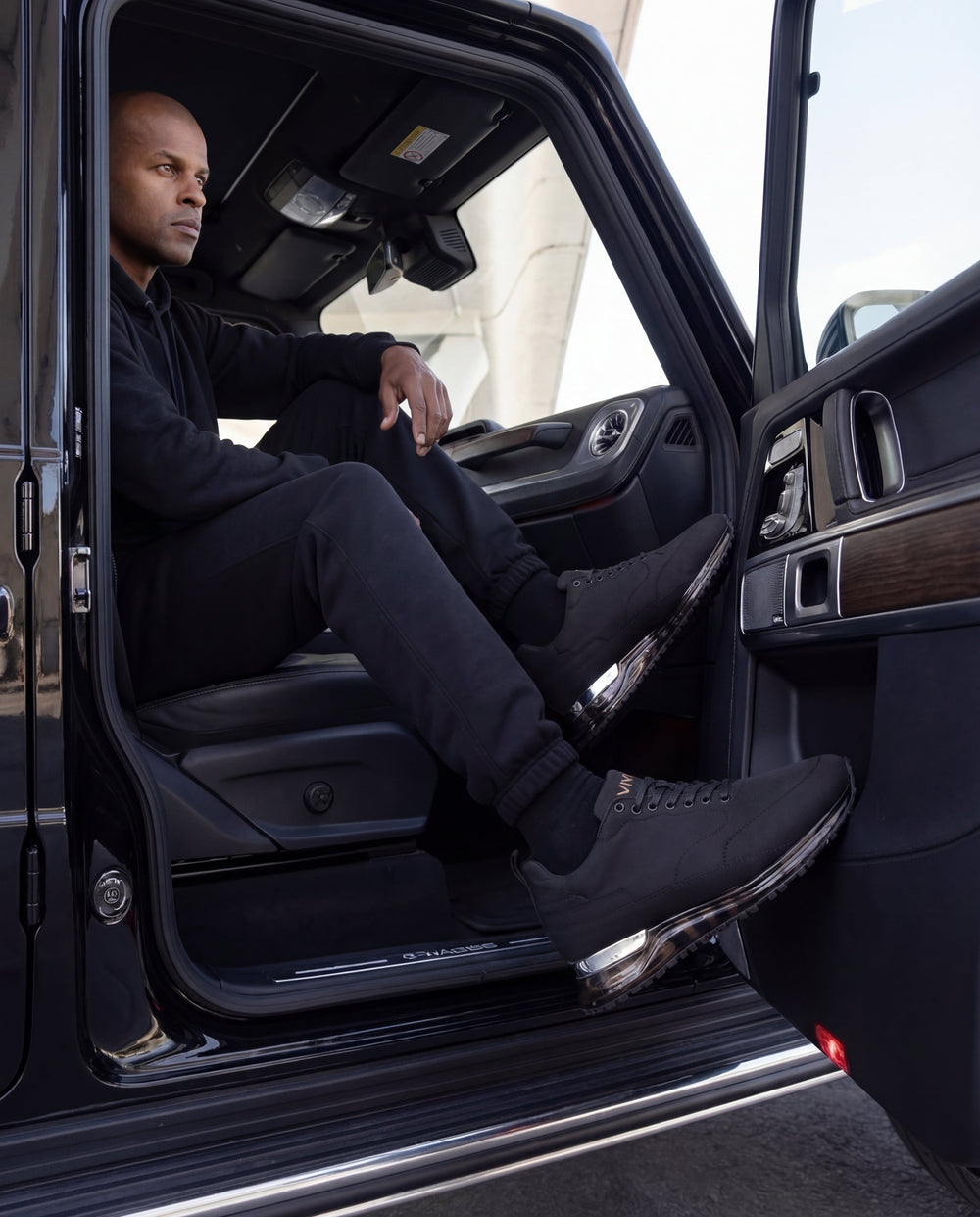 The Lexington Black Sneaker