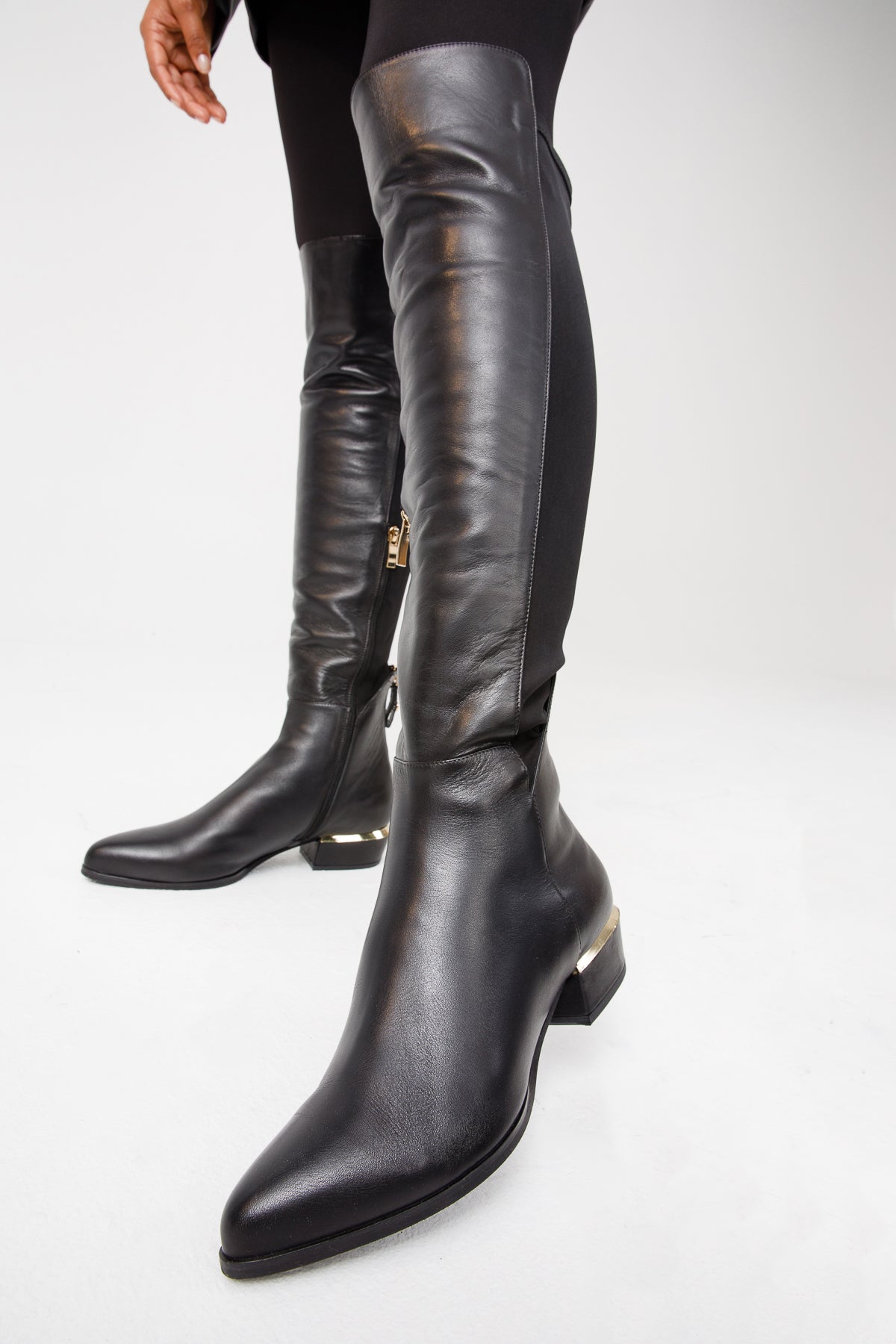 The Fairoks Black Leather Pointy Toe Knee High Boot