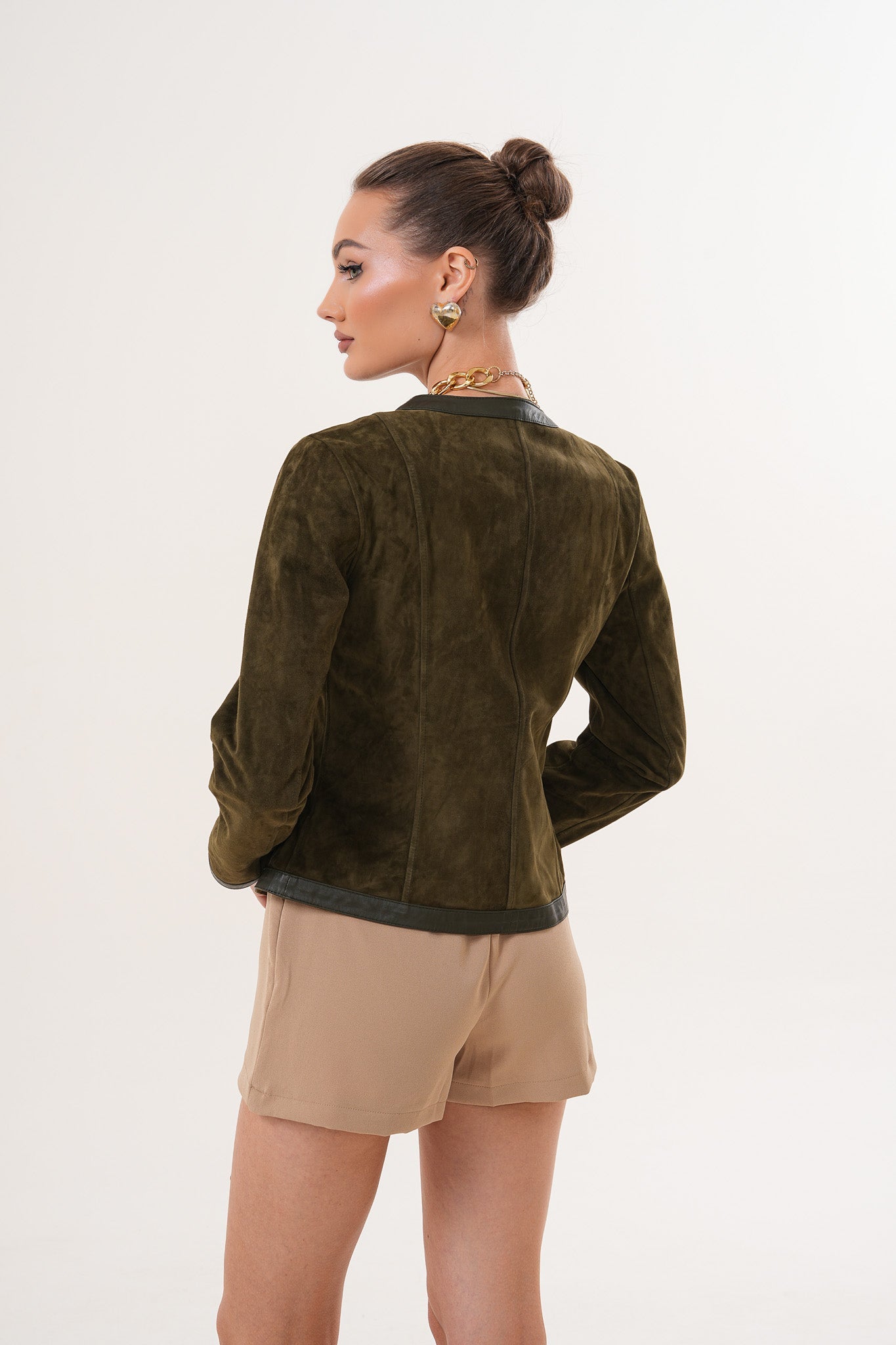 The Nyvessa Reversible Leather Jacket – Olive Green
