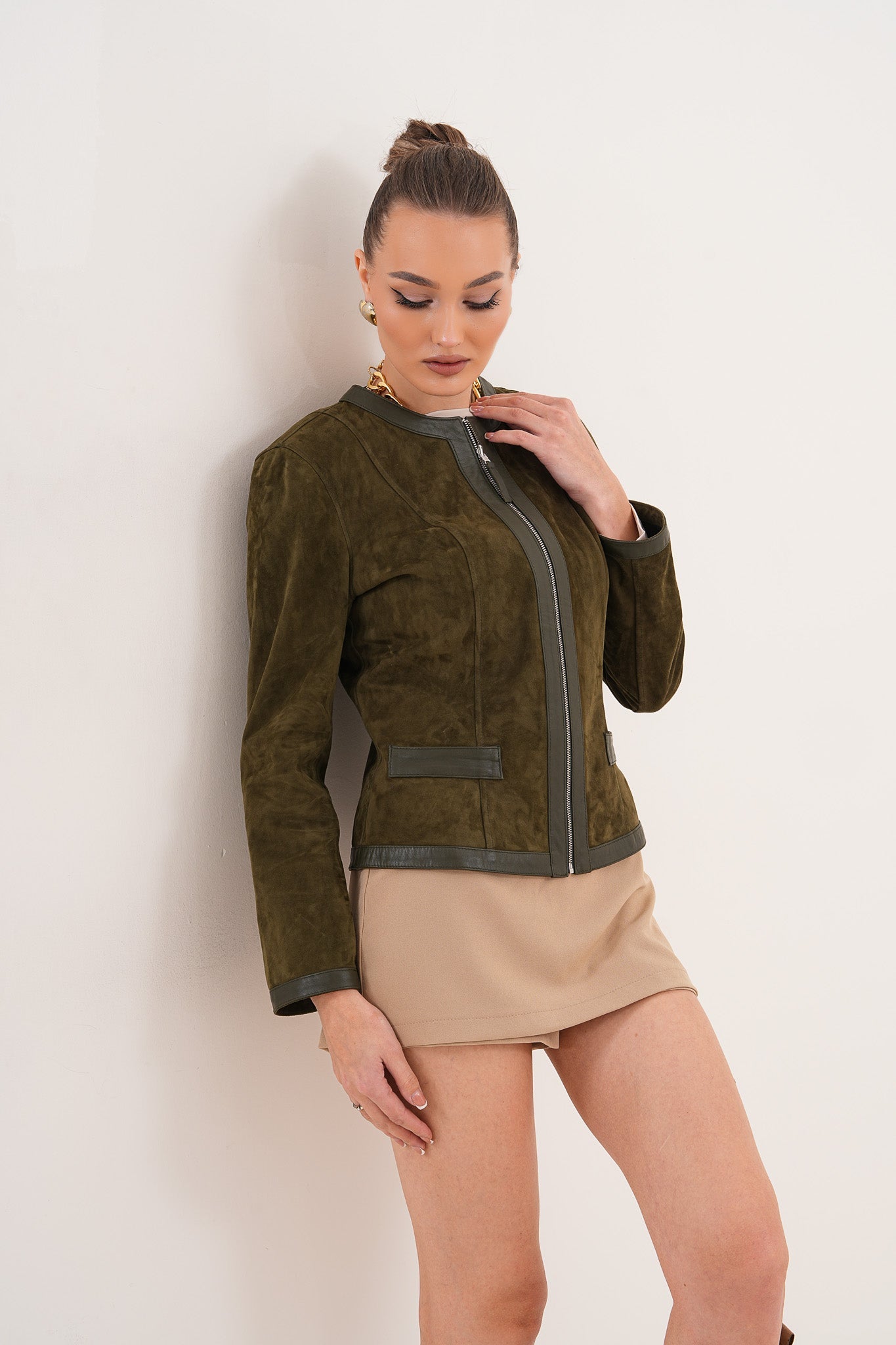 The Nyvessa Reversible Leather Jacket – Olive Green