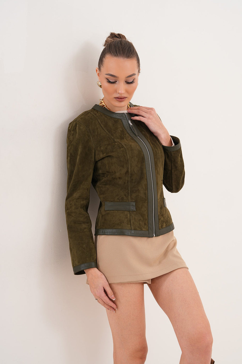 The Nyvessa Reversible Leather Jacket – Olive Green