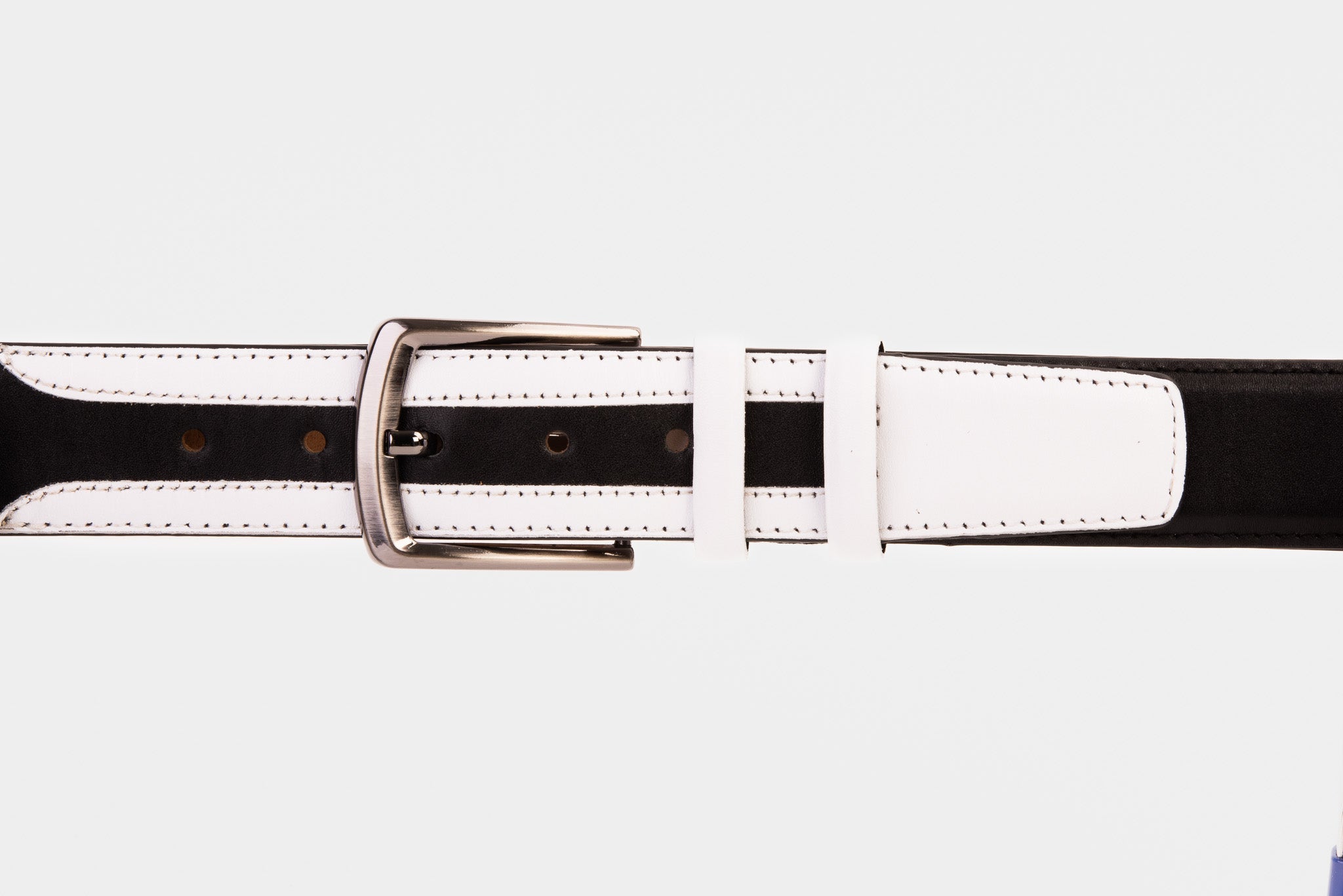 The Neiva Black\/White Leather Belt