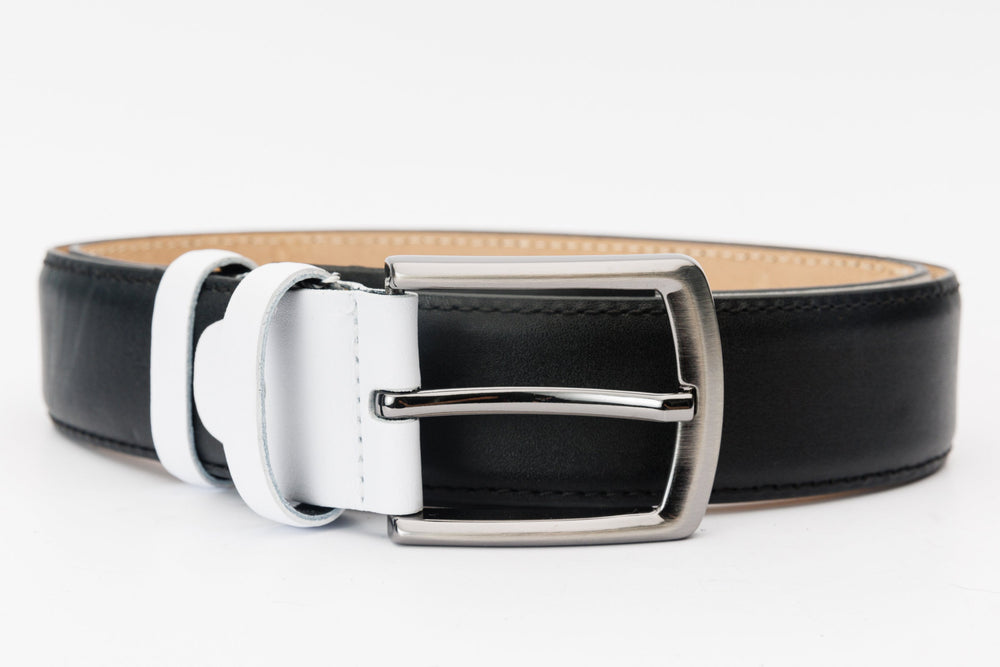 The Neiva Black\/White Leather Belt
