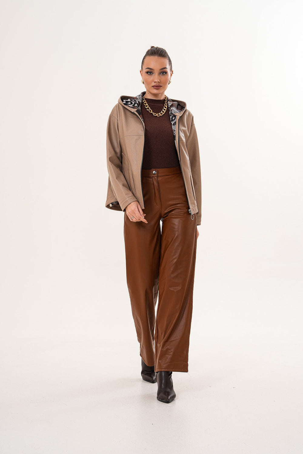 The Calyra Reversible Leather Jacket – Taupe