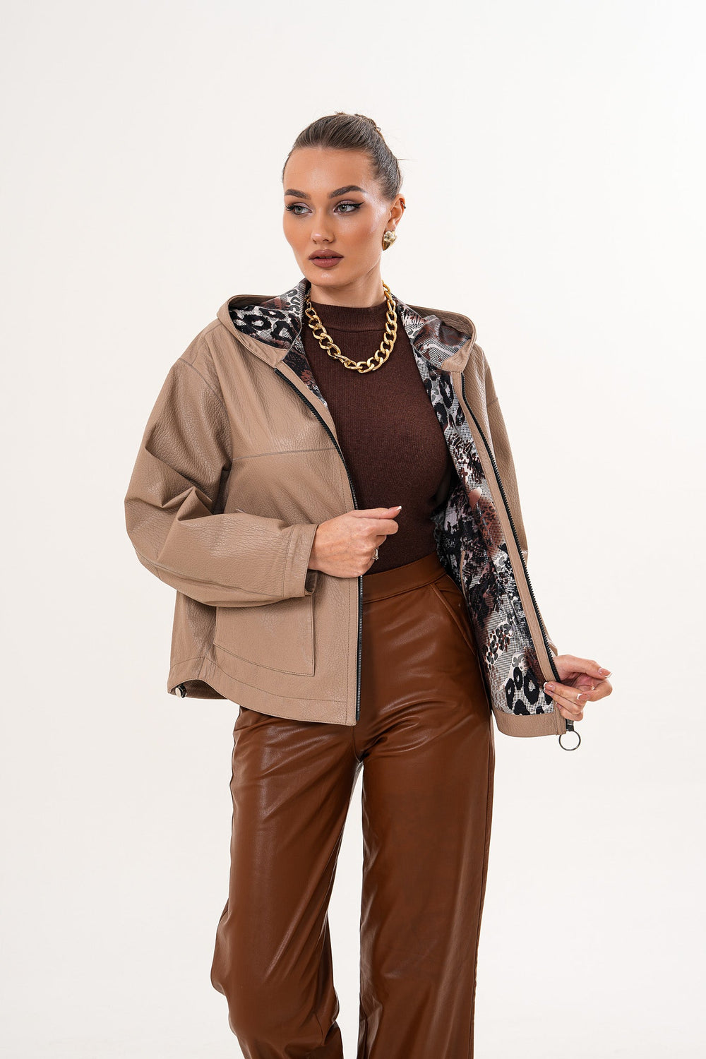The Calyra Reversible Leather Jacket – Taupe