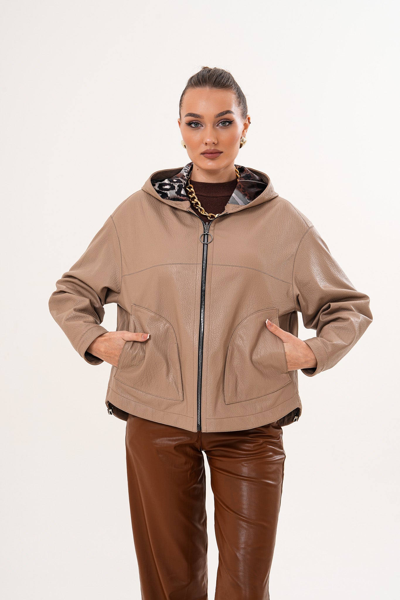 The Calyra Reversible Leather Jacket – Taupe