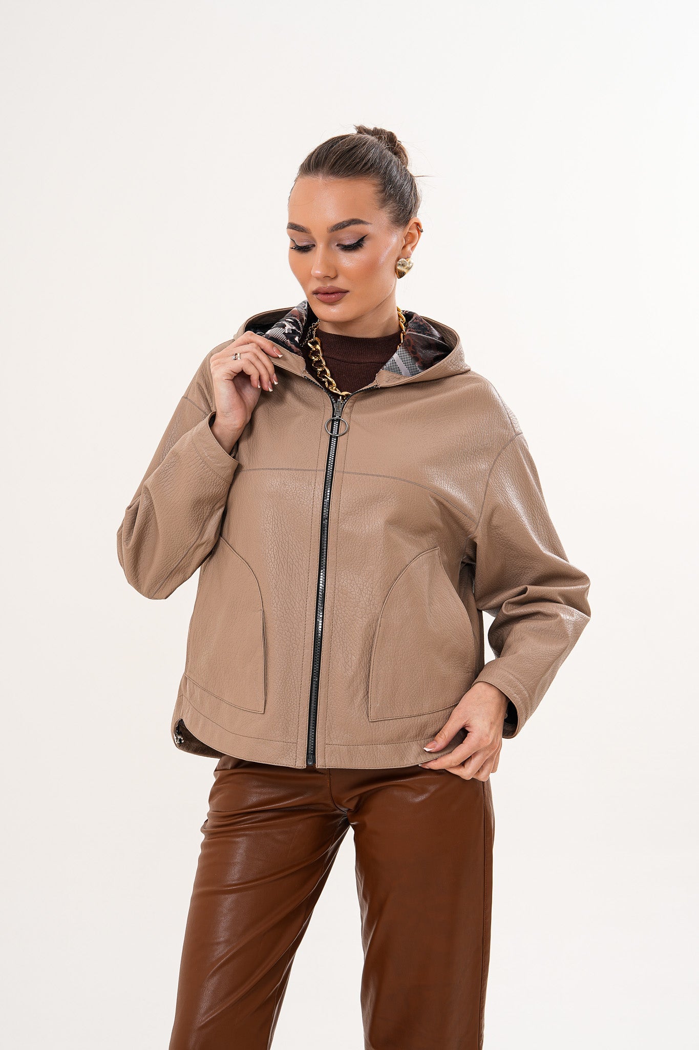 The Calyra Reversible Leather Jacket – Taupe