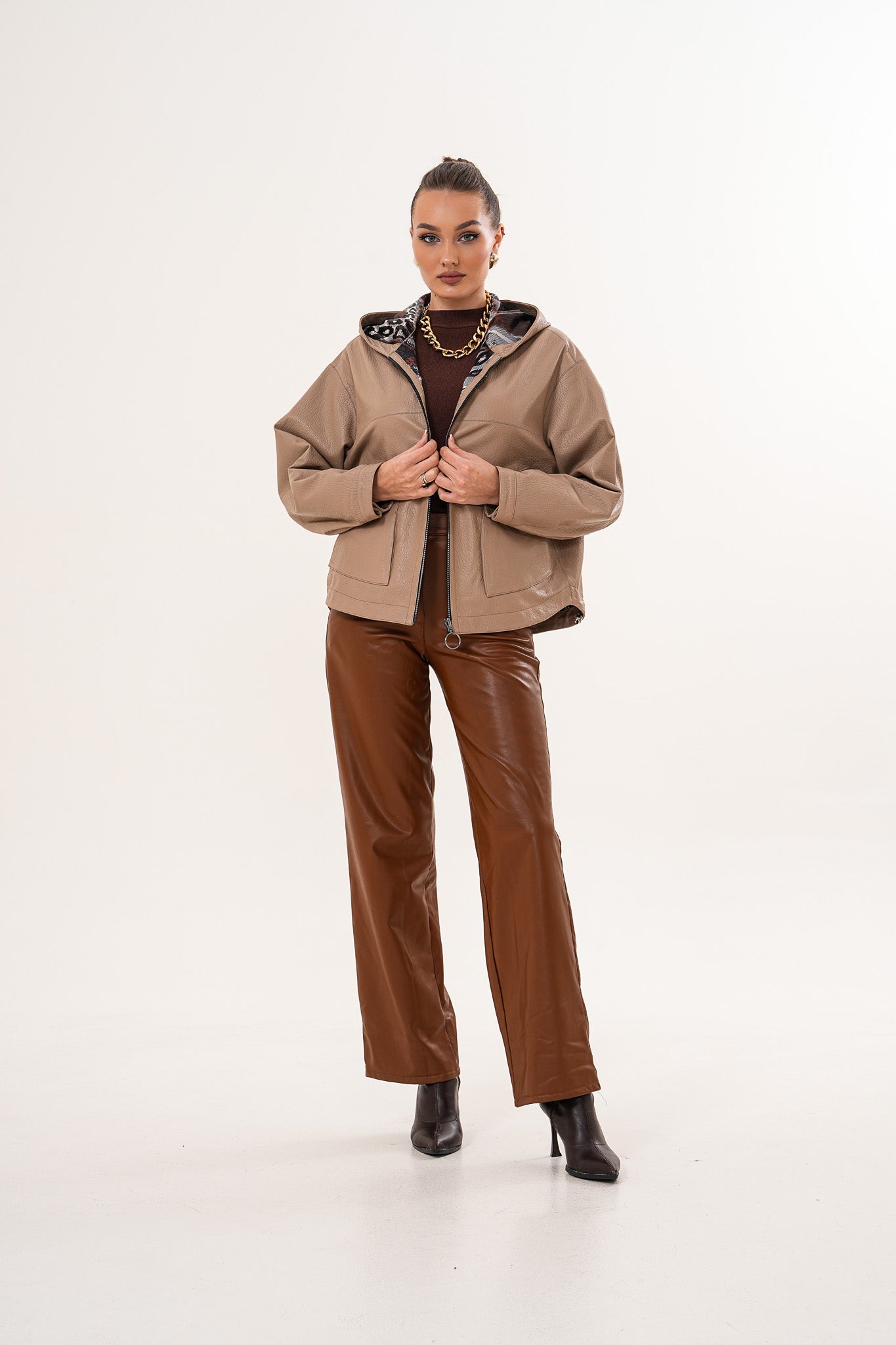 The Calyra Reversible Leather Jacket – Taupe