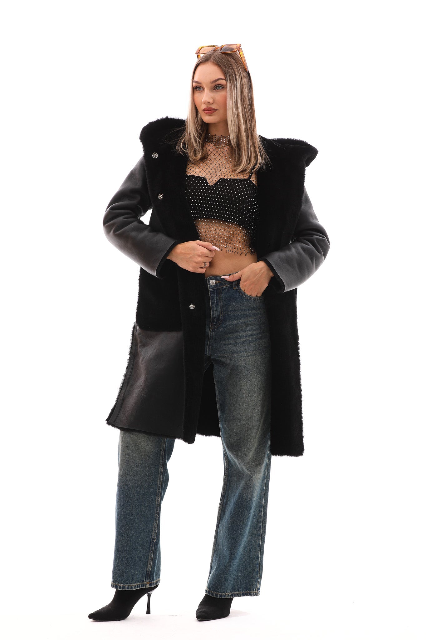 The VESARA Reversible Shearling Leather Coat – Jet Black