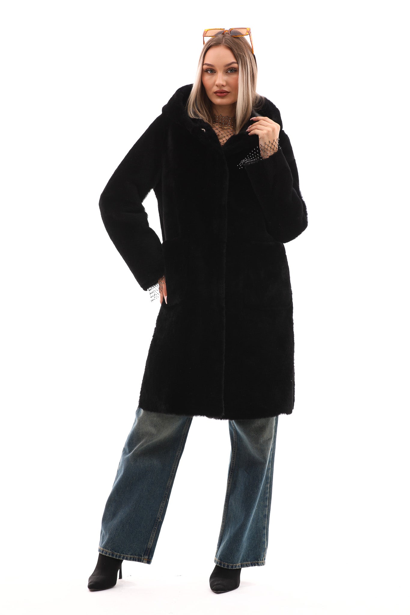 The VESARA Reversible Shearling Leather Coat – Jet Black