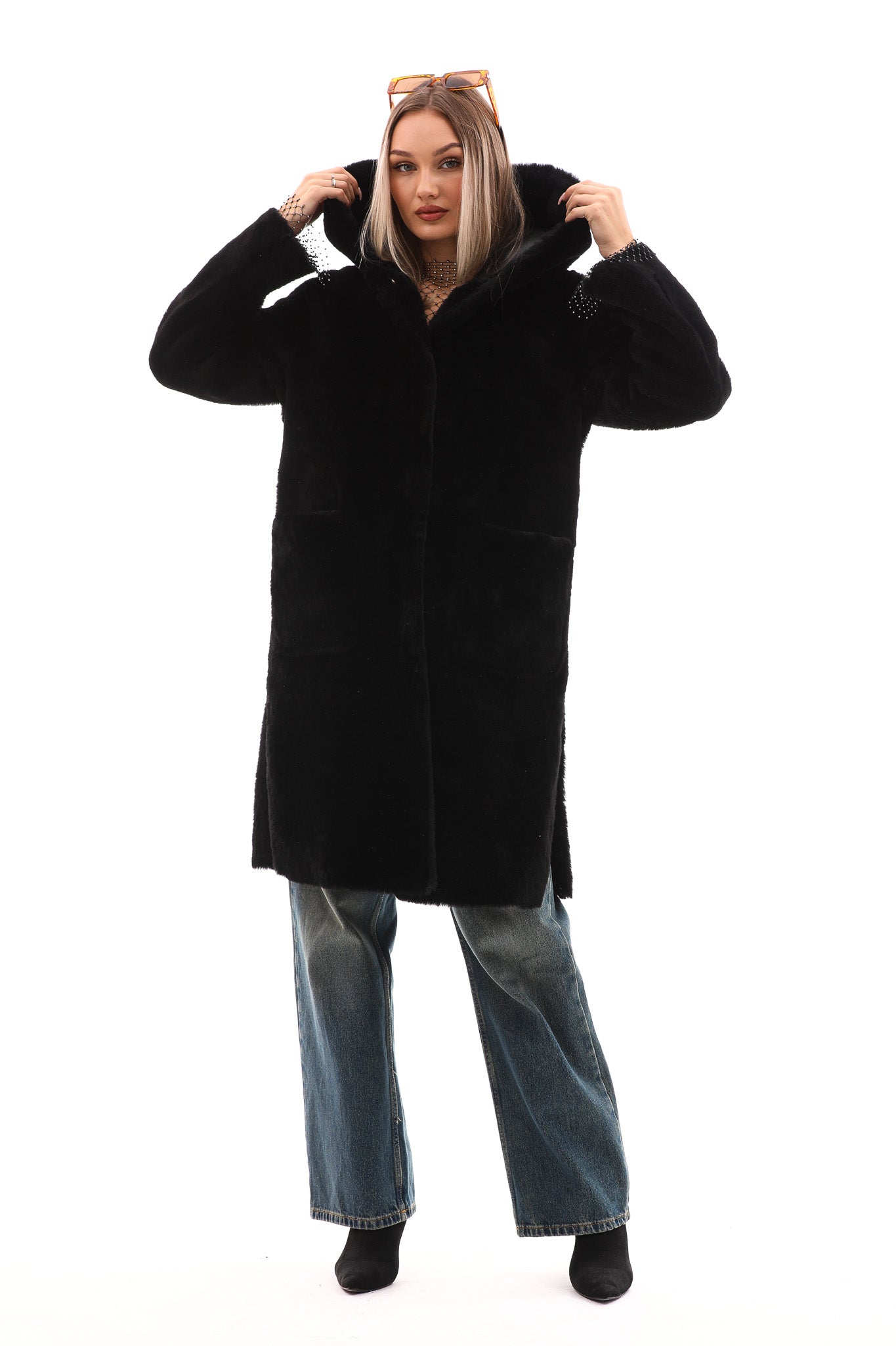 The VESARA Reversible Shearling Leather Coat – Jet Black