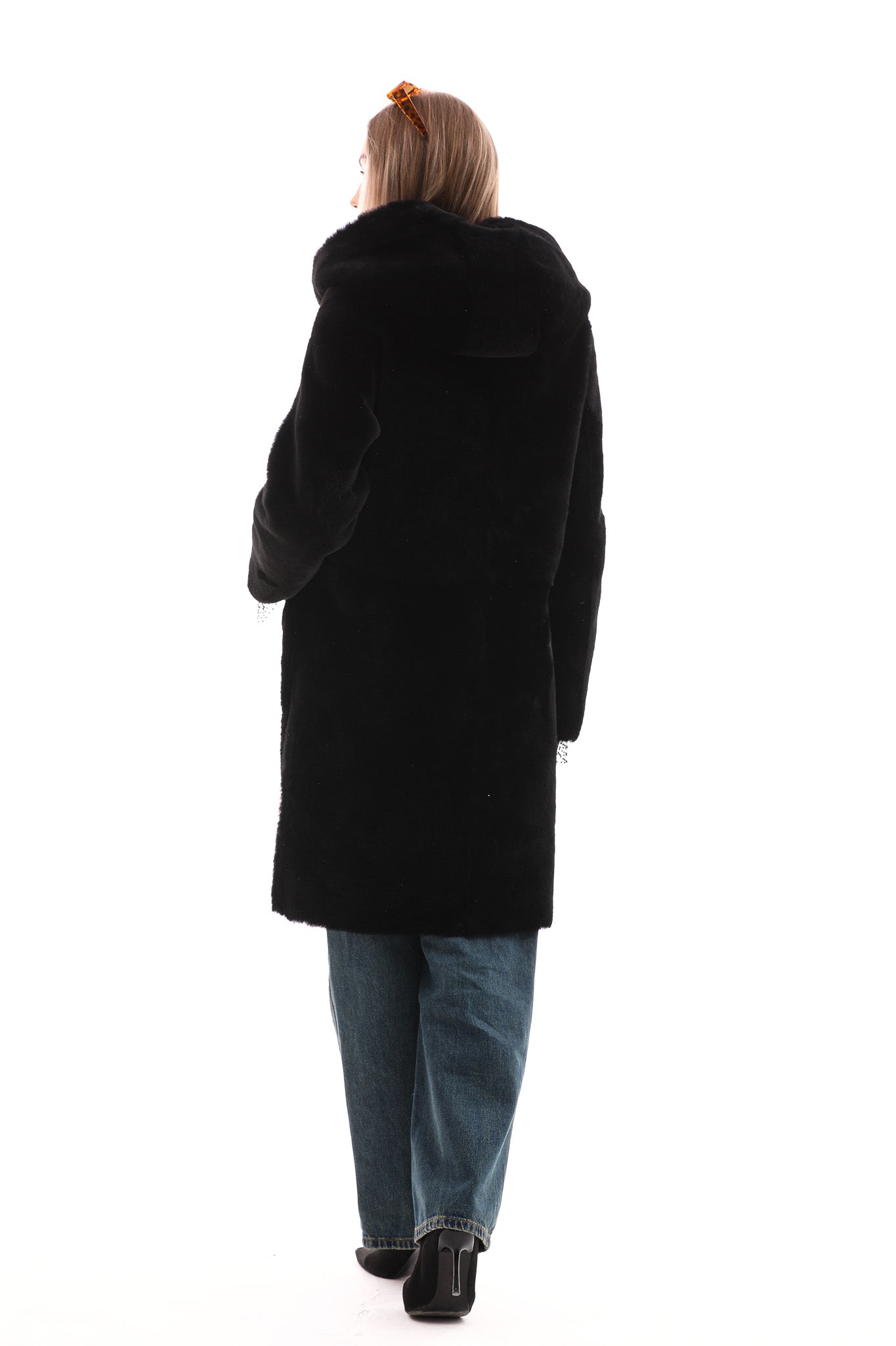 The VESARA Reversible Shearling Leather Coat – Jet Black