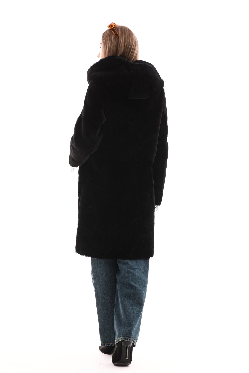 The VESARA Reversible Shearling Leather Coat – Jet Black