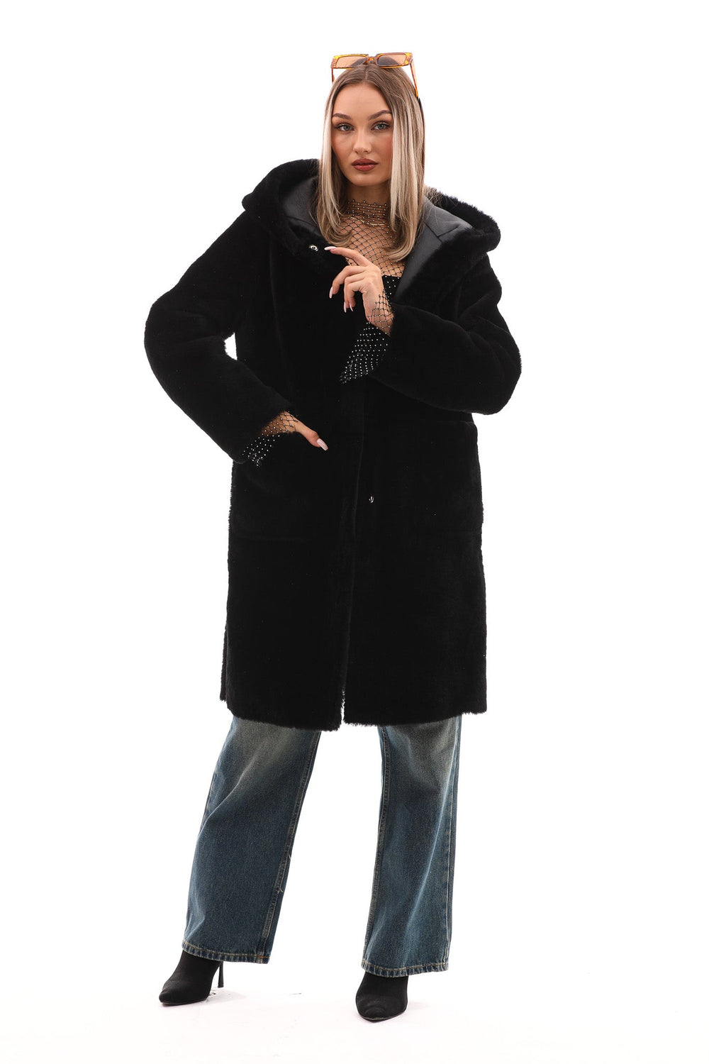 The VESARA Reversible Shearling Leather Coat – Jet Black
