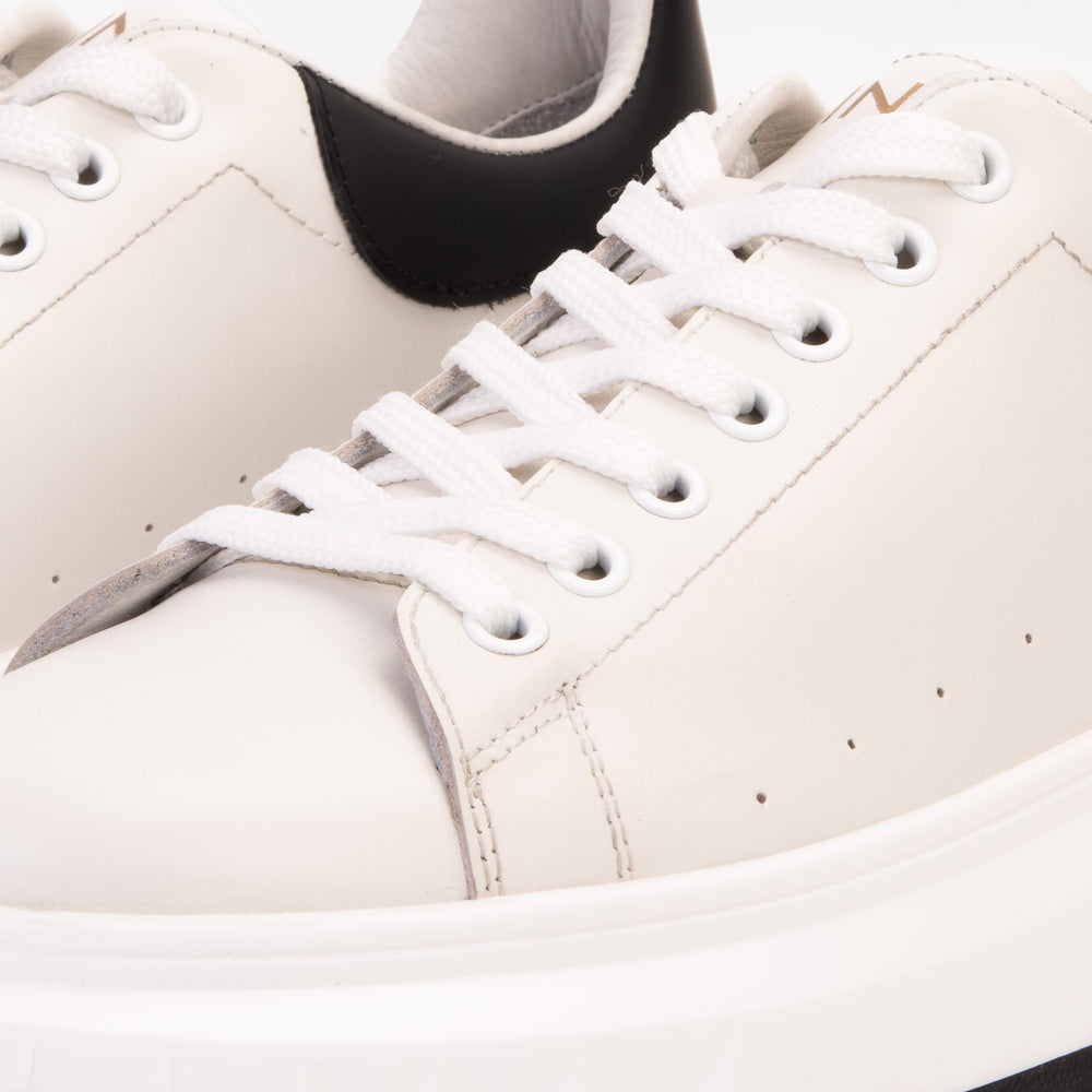 The Linq White Leather Sneaker