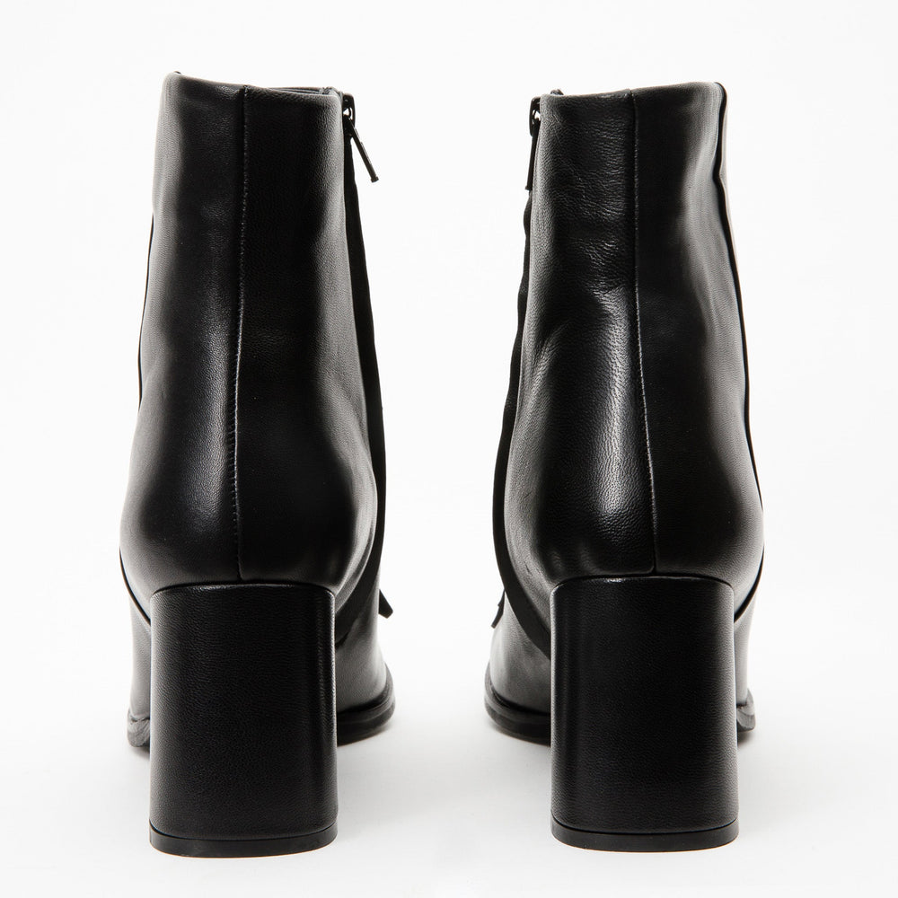 The Luksor Black Leather Block Heel Boot