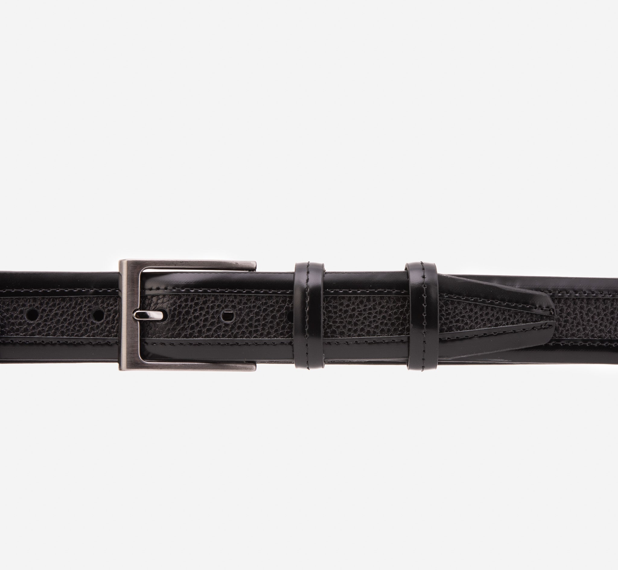 The Everest Rockwell Black Leather Belt