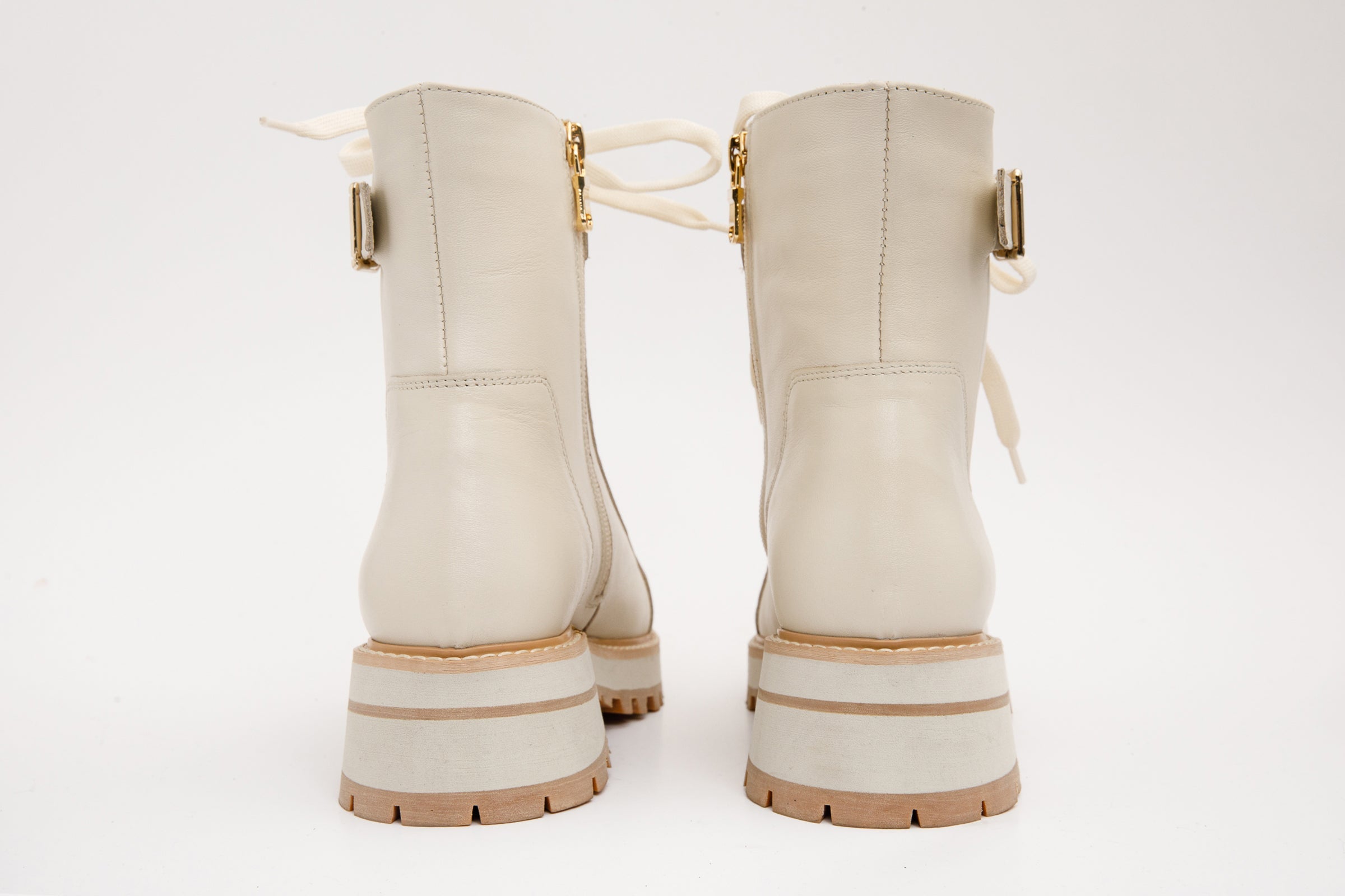 The Belgrano Cream Leather Lace-Up Ankle Boot With a Side Zipper