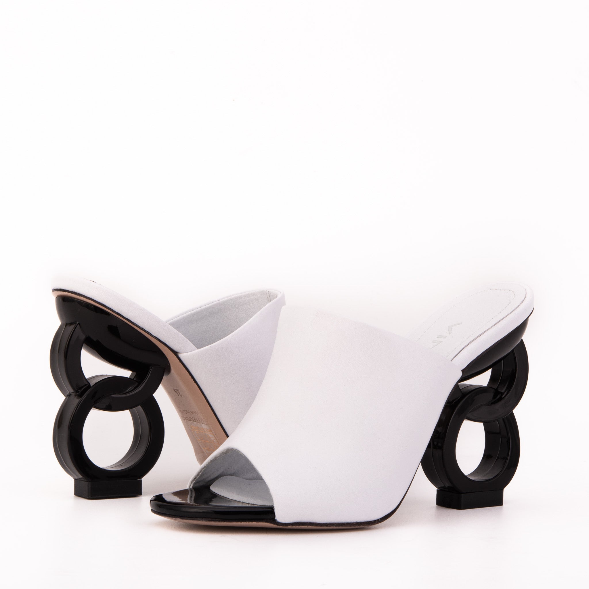 The Cymmer White Leather Sandal