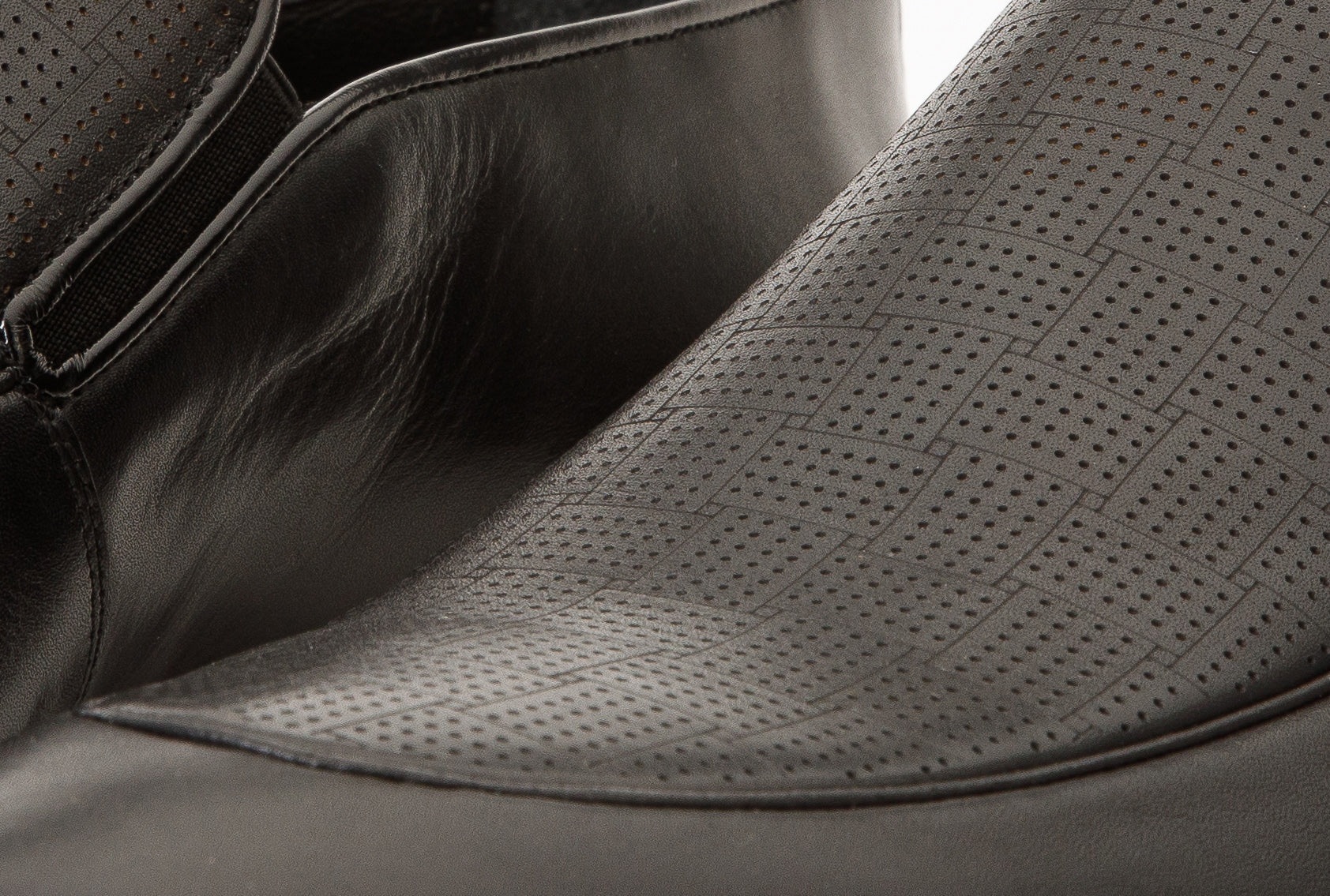 The Migues Black Leather Loafer Shoe
